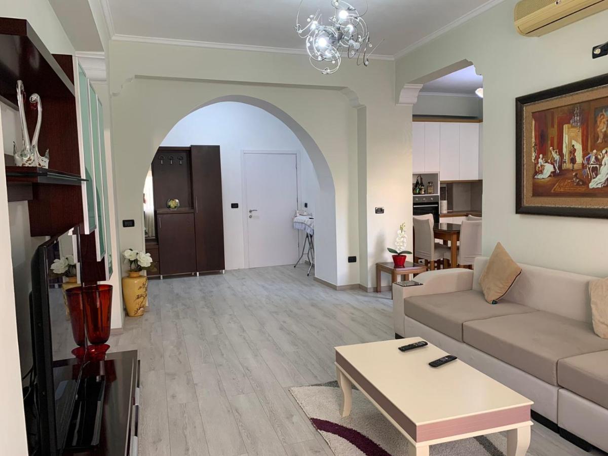 Dadaj Apartments Саранда Экстерьер фото